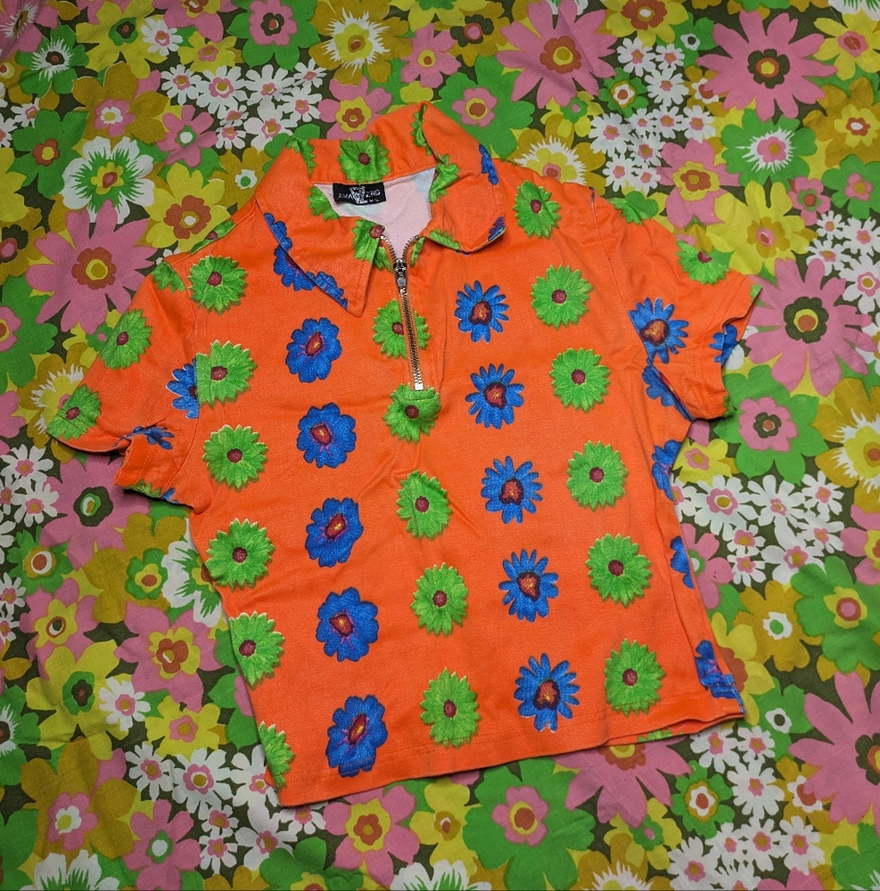 Y2K 90s club kid neon floral crop top size small